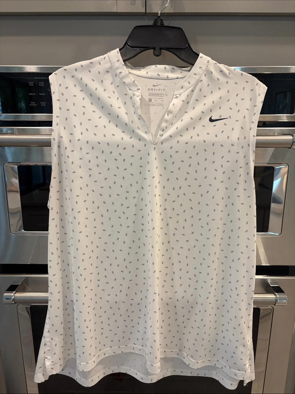 Nike White Dri-FIT Sleeveless Tank Top with Microprint